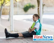 Child alone outside school