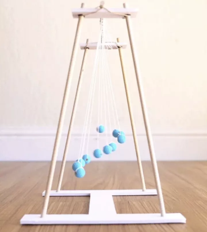 KiwiCo Pendulum Wave Toy